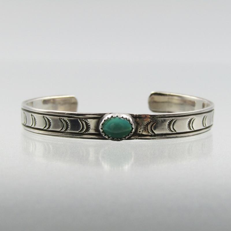 インディアンジュエリー　ナバホ族　ターコイズ　バングル 楽天市場】インディアンジュエリー ナバホ族 ”Rick Tolino