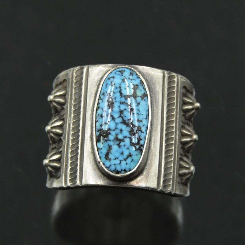 エディソンサンディスミス　リング ササフラス・ポストオーバーオールズ・ラリースミス・セント