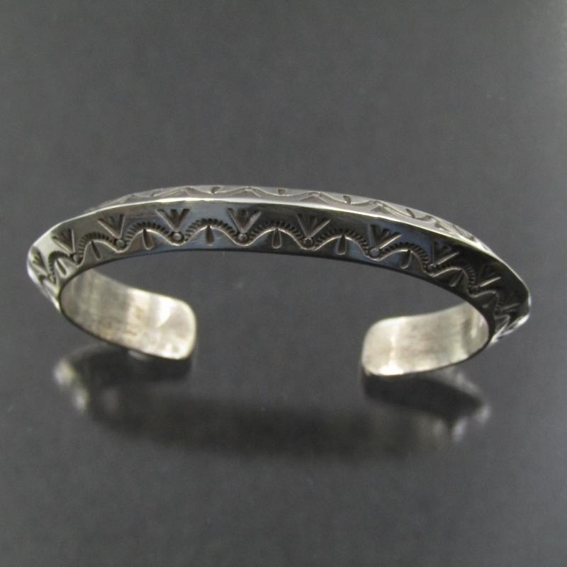 美品 Herman Smith ナバホ族 バングル トライアングル ハーマンスミス
