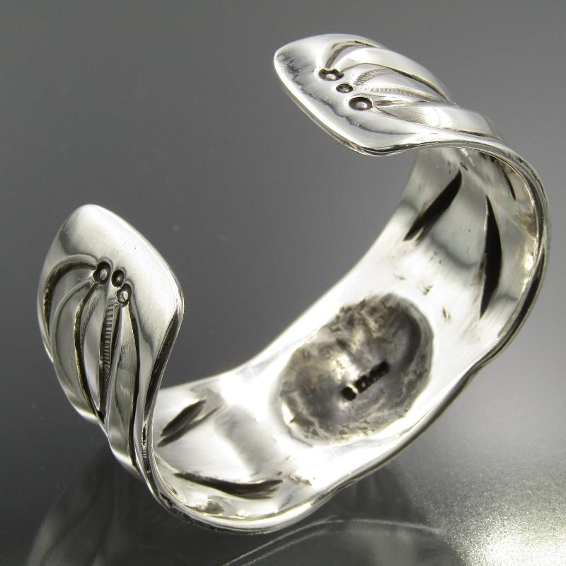 アーニーリスター レッドマウンテンターコイズ バングル アーニー