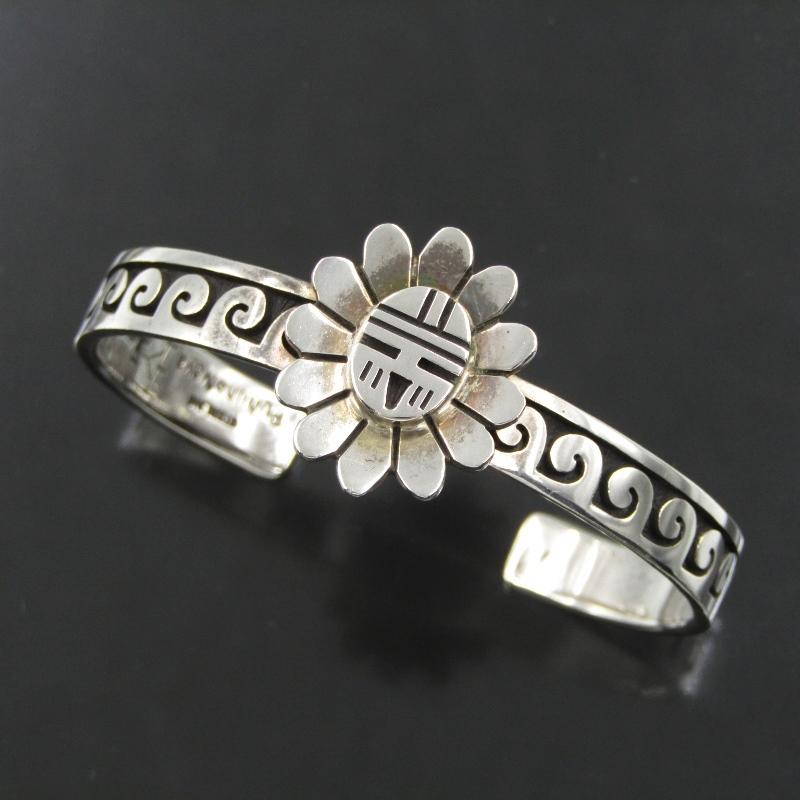 美品 Fernand Puhuhefvaya ホピ族 バングル サンフェイス オーバーレイ 
