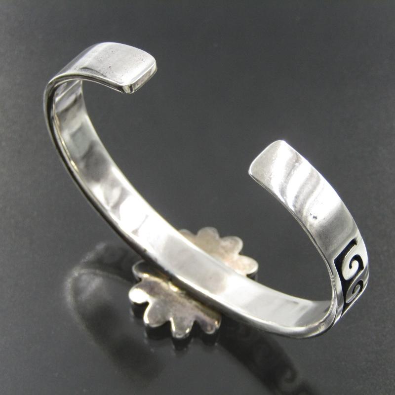 美品 Fernand Puhuhefvaya ホピ族 バングル サンフェイス オーバーレイ 