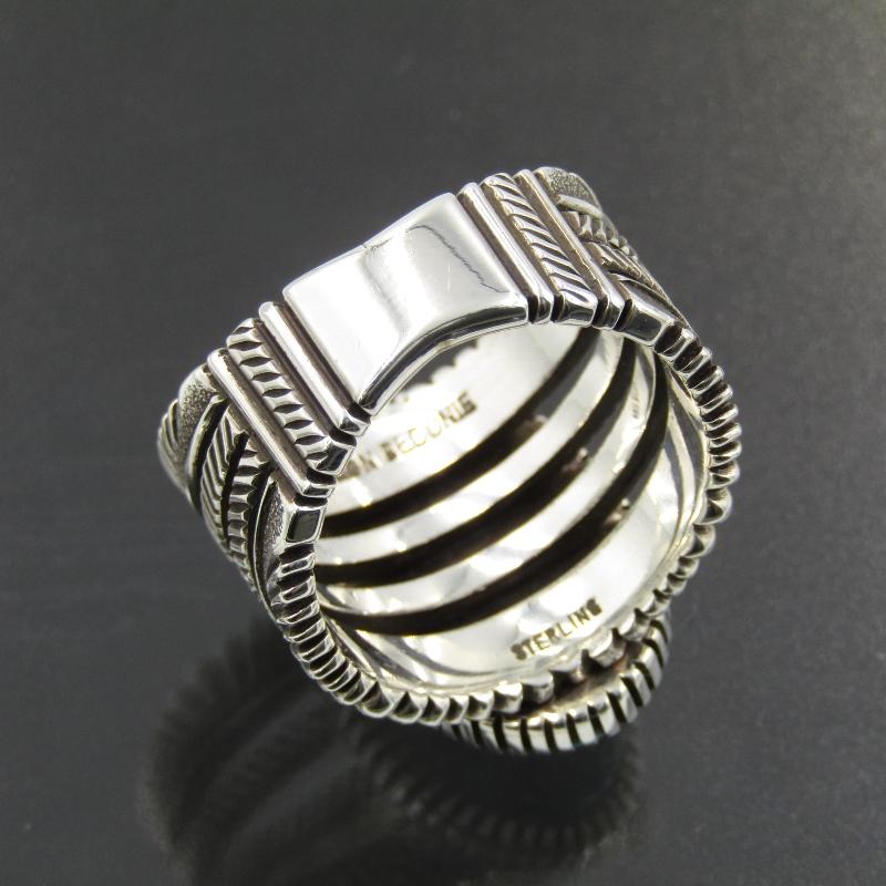 美品 Ron Bedonie ナバホ族 リング キングマン ターコイズ 美品 Ron Bedonie ナバホ族 リング キングマン ターコイズ