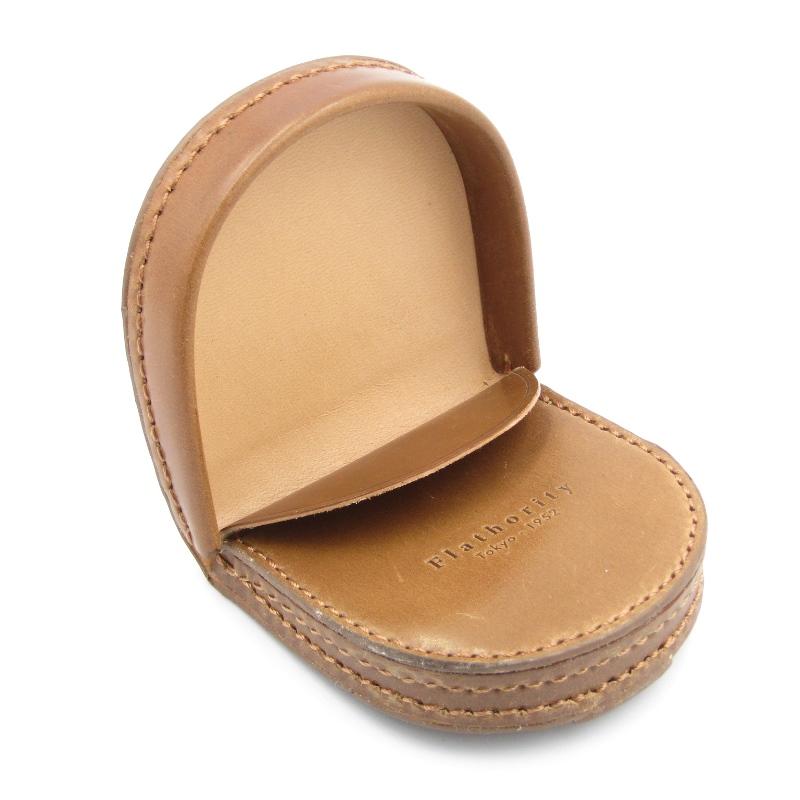 Flathority フラソリティ コードバン コインケース 馬蹄型キャメル Flathority フラソリティ コードバン コインケース 馬蹄型キャメル