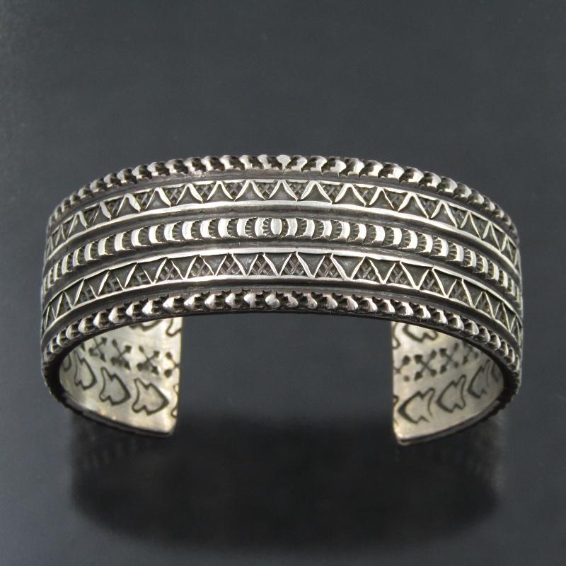美品 Sunshine Reeves ナバホ族 バングル ダブルスタンプ ワイド