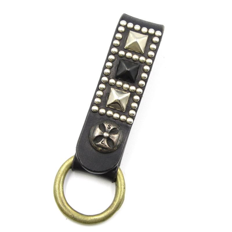 ストップライト キーホルダー stopLight stoplight ストップライトスタッズキーホルダー - メルカリ