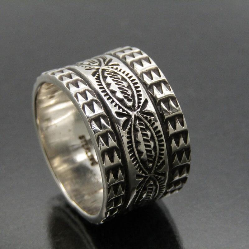 【22号】ナバホ族　Wilson Jim スタンプワーク　インディアンジュエリー Wilson Jim ナバホ族 リング スタンプワーク ウィルソンジム