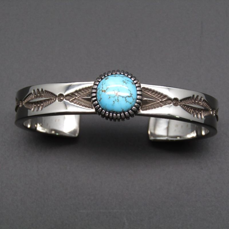 美品 Jennifer Curtis ナバホ族 バングル ナンバーエイト ターコイズ