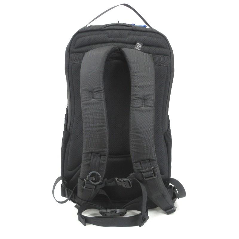 アークテリクス BEAMS BOY別注 MANTIS26(ダークグレー/26L) 楽天市場】ARC'TERYX / 別注 MANTIS 26 アークテリクス BEAMS