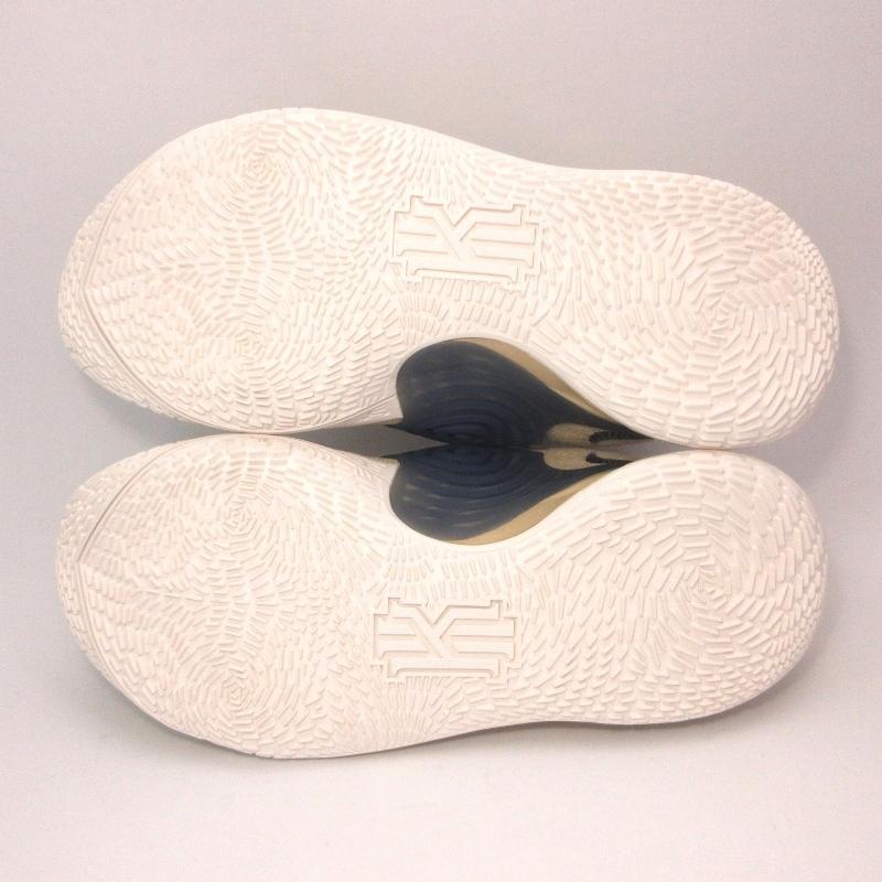 NIKE 未使用 ナイキ KYRIE LOW 3 EP SASHIKO DA6807-200 カイリー ロー 