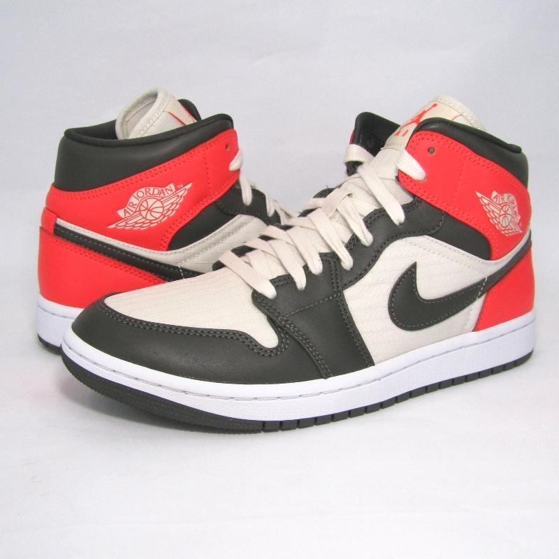 美品 NIKE ナイキ 26cm WMNS AIR JORDAN 1 MID SE DQ6078-100 ジョーダン LIGHT OREWOOD BROWN/NEWSPRINT 箱付 90004358｜classic｜02