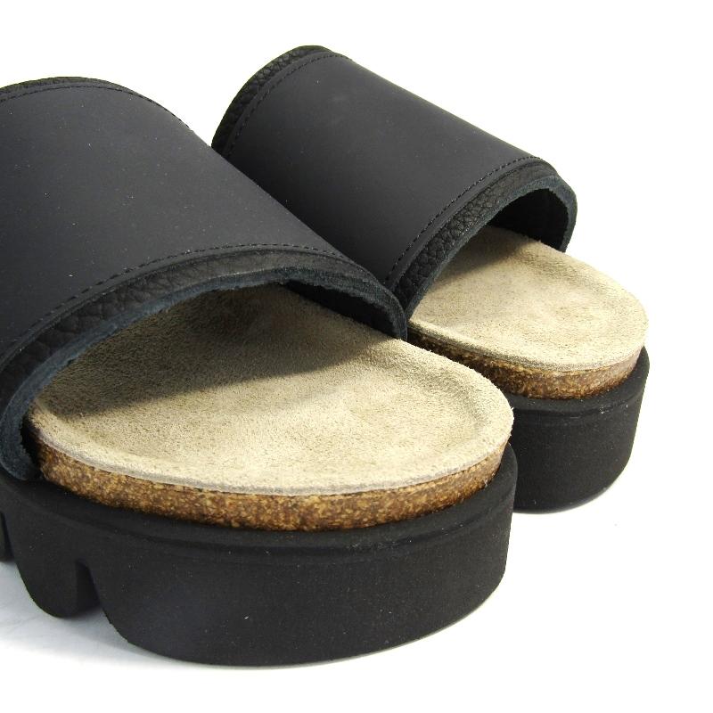 Hender Scheme 未使用 エンダースキーマ シャワーサンダル caterpillar 