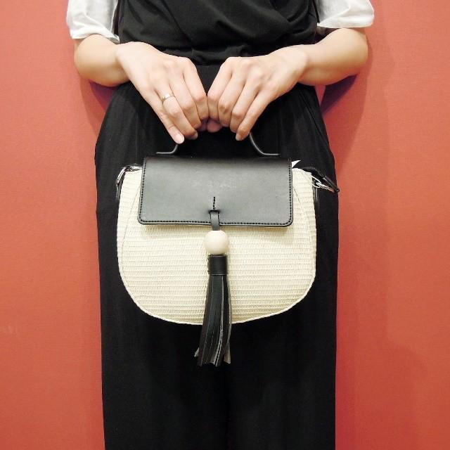 値下げセール フランスブランド ラウンド型かごバッグ カゴ バスケット ポシェット 黒 ブラック ストロー 海外 ブランド 新品 未使用 B 55px セレクトショップ クラシカ 通販 Yahoo ショッピング