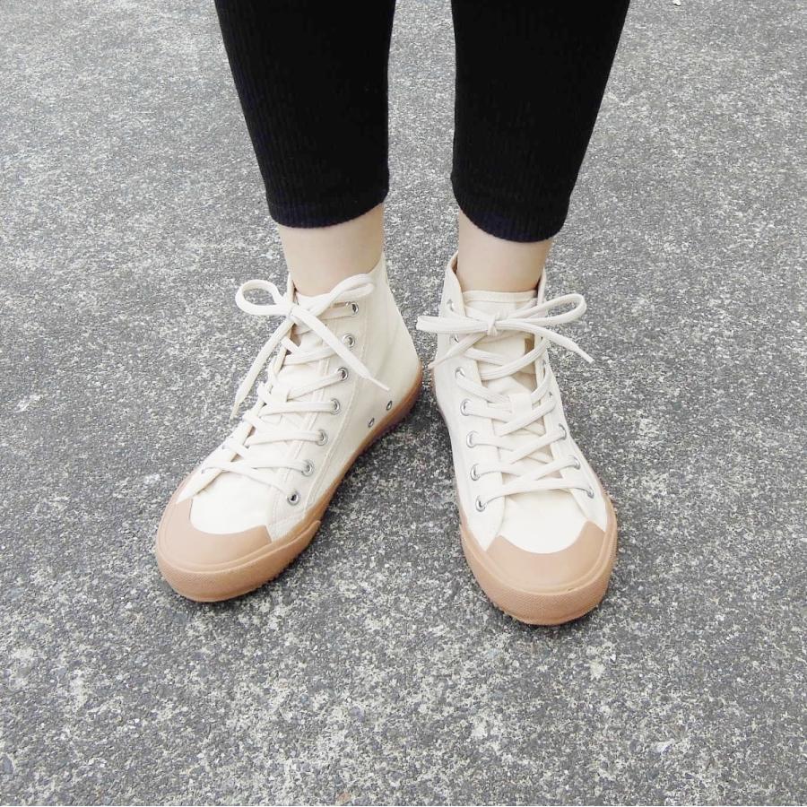 30 Off Pijakbumi コーデュロイレースアップハイカットスニーカー レディース 39 25cm ホワイト 白 靴 海外 ブランド 新品 S 6tm 39 セレクトショップ クラシカ 通販 Yahoo ショッピング