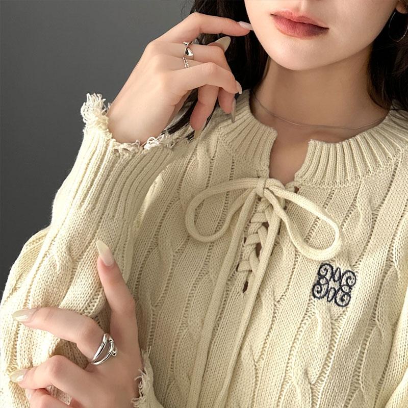 【美品】オスカリート　リブニット　セーター　刺繍レース　ウールシルク　イタリア製 楽天市場】Oscalito オスカリート 長袖ニット 3438 レディース