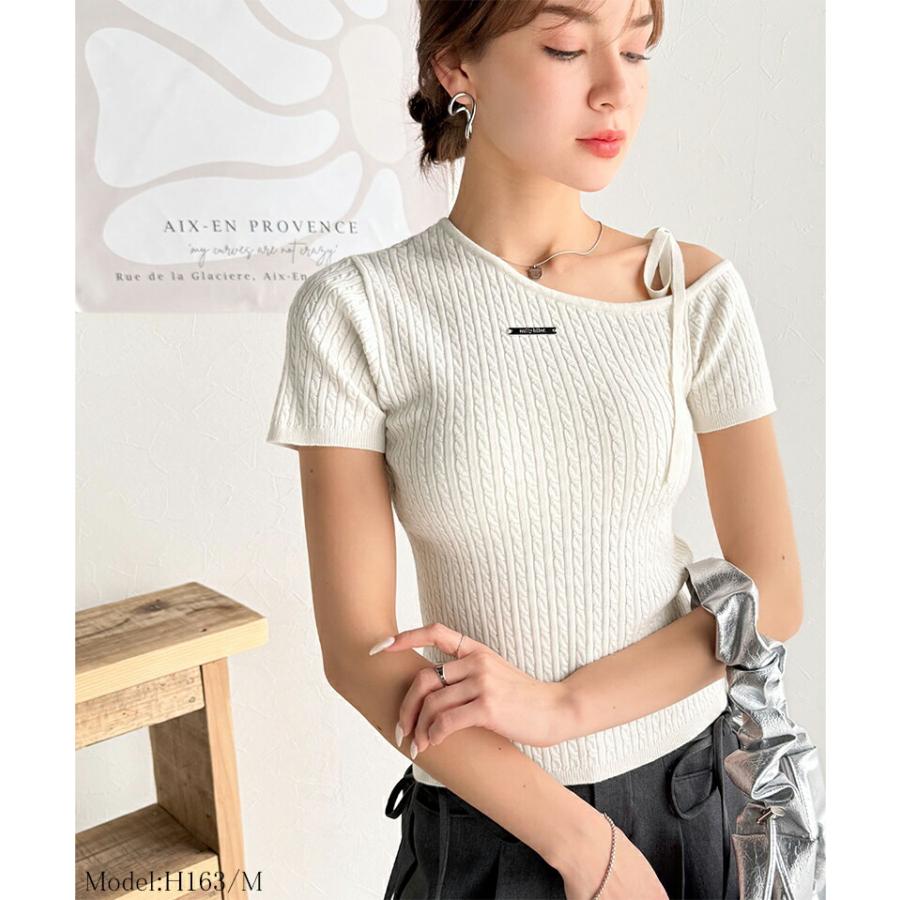 【mily bilet】トップス ニット レディース 高見え デザイン ロゴ プレート 付き 肩 リボン ケーブル柄 サマーニット 半袖 オフショルダー | classicalelf | 03