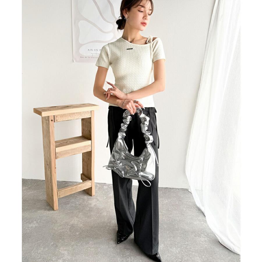 【mily bilet】トップス ニット レディース 高見え デザイン ロゴ プレート 付き 肩 リボン ケーブル柄 サマーニット 半袖 オフショルダー | classicalelf | 04