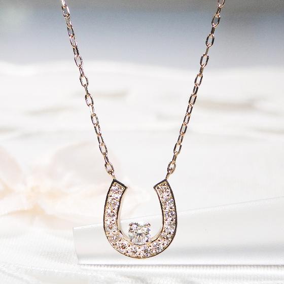 Classic CHESS K18YG 0.26ct ダイヤモンド 馬蹄 ネックレス 送料