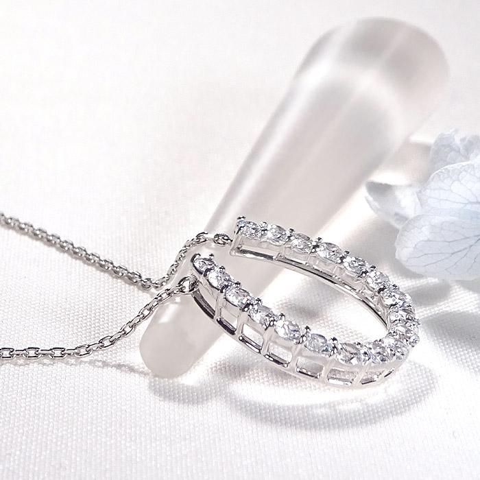 Pt900 1.0ct ダイヤモンド 馬蹄モチーフ ペンダント 送料無料 お守り アミュレット ラッキーアイテム １カラット ラッキーモチーフ クラシックチェス CSN00251の画像