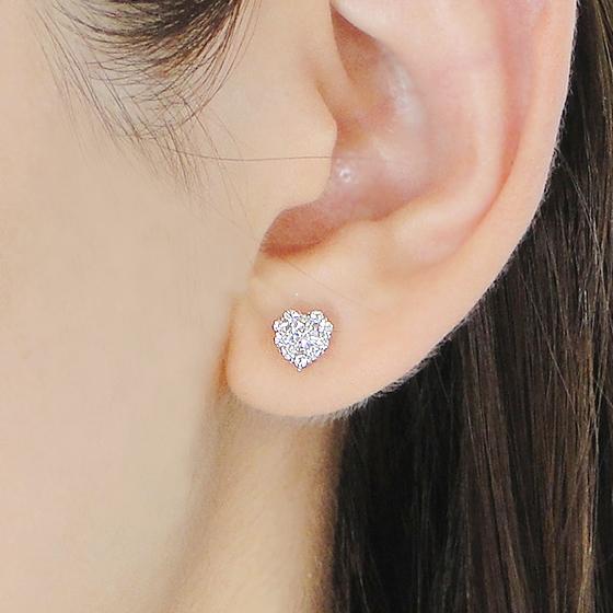 Classic CHESS Pt900 0.34ct ダイヤモンド ハート ピアス Classic CHESS Pt900 0.34ct ダイヤモンド ハート ピアス