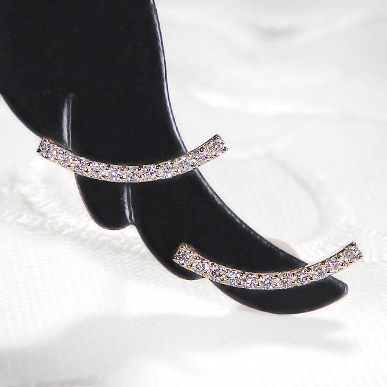 Classic CHESS K18YG 0.1ct ダイヤモンド ピアス 送料無料 品質