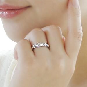 極美品♡Classic CHESS♡大粒ダイヤ0.9ctエタニティリング 楽天市場】大粒ダイヤ Pt950 エタニティリング【0.9ctUP】【送料無料