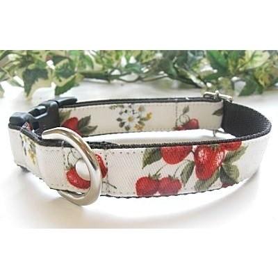 【30％OFF】【いちご畑：ホワイト】M　犬　首輪＆リードセット |  | 01