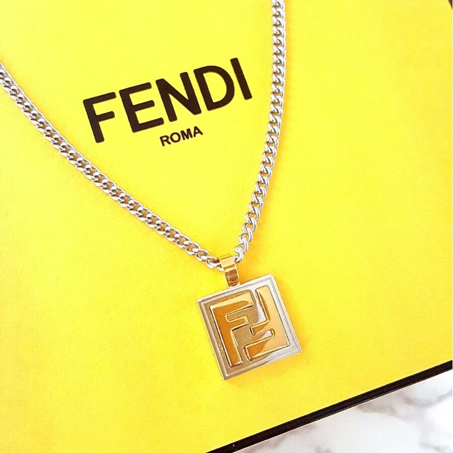 FENDI パラジウム&ゴールドカラー ネックレス : Pet Healing FENDI パラジウム&ゴールドカラー ネックレス : Pet Healing