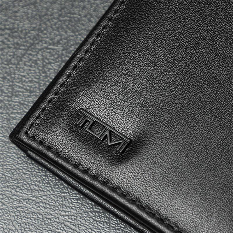 新品 TUMI トゥミ 長財布 二つ折り長財布 小銭入れ 定期入れ 薄型 名刺