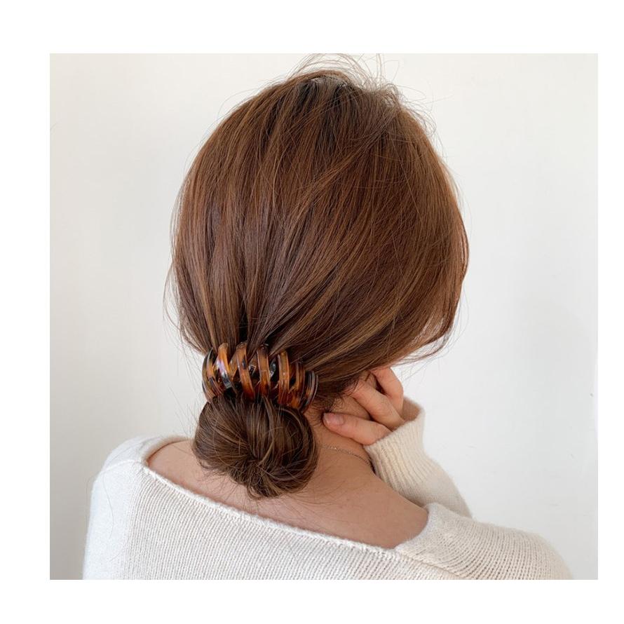 ポニーリング ヘアクリップ ポニーヘアリング お団子 ヘアアレンジ ポニーテール 韓国風 シンプル レディース かわいい 大人っぽい ヘアアクセサリー Ap 56 Opp袋のclearpack Jp 通販 Yahoo ショッピング