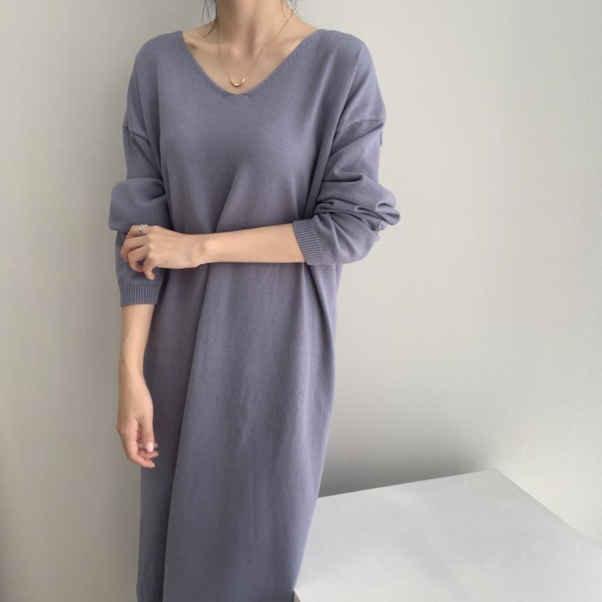 ニットワンピース 長袖  ロング丈 ゆったり Vネック シンプル 重ね着 デイリー 韓国ファッション おしゃれ 秋冬 ワンピース |  | 03