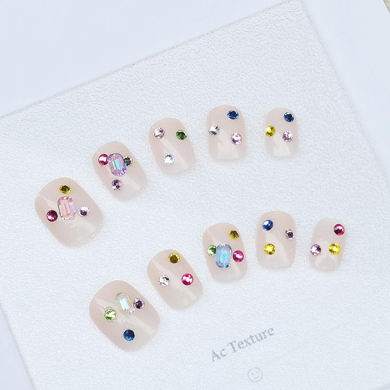 ネイルチップ ショート グミシール付き 韓国 ブライダル 華やか キラキラ グリッター ストーン シンプル つけ爪 成人式 卒業式 前撮り 二次会 |  | 10