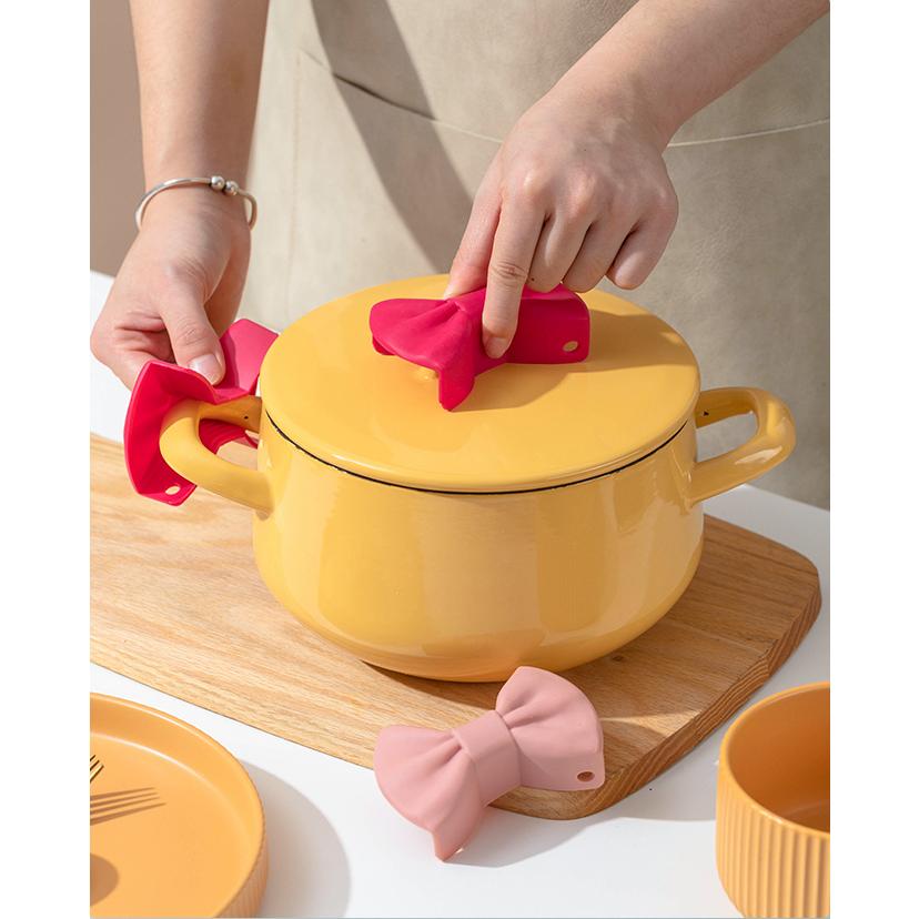 シリコン ミトン リボン 鍋つかみ ミトン リボンミトン シリコンミトン おしゃれ 両手セット かわいい 耐熱 母の日 新居祝い |  | 16