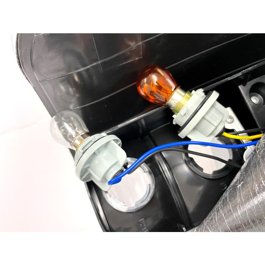トヨタ 60系ノア/VOXY(AZR60/65W)LEDテール レッド＆クリア仕様 圧倒的