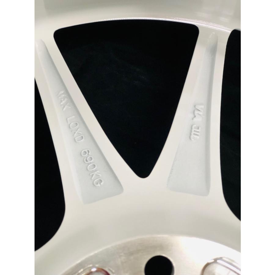 CLEAVE RACING 103 18x10.5J +15 5H-114.3 ホワイト 2本セット