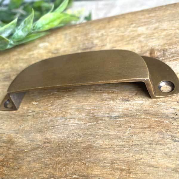 真鍮 半月型 取っ手 W9.8×H3.6×D1.3cm  1個売り i045 |  | 06