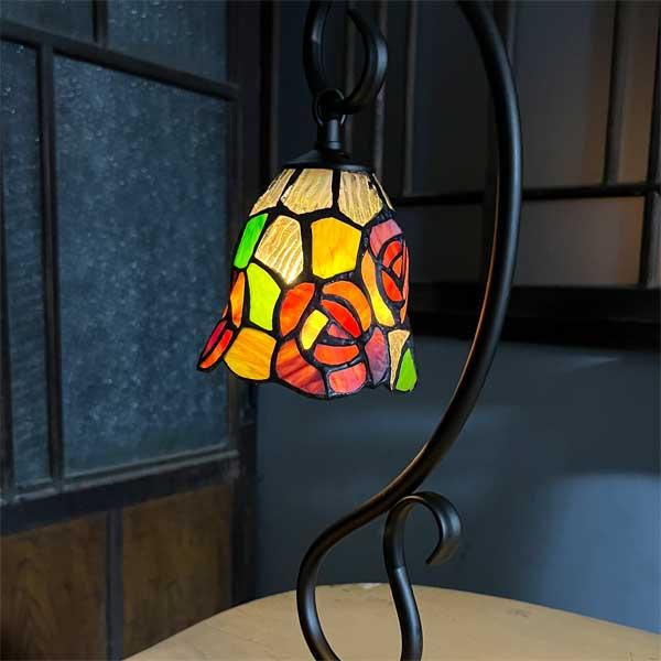 ステンドグラスシェードランプ つり下げ型 バラ S型フレーム : ツリー