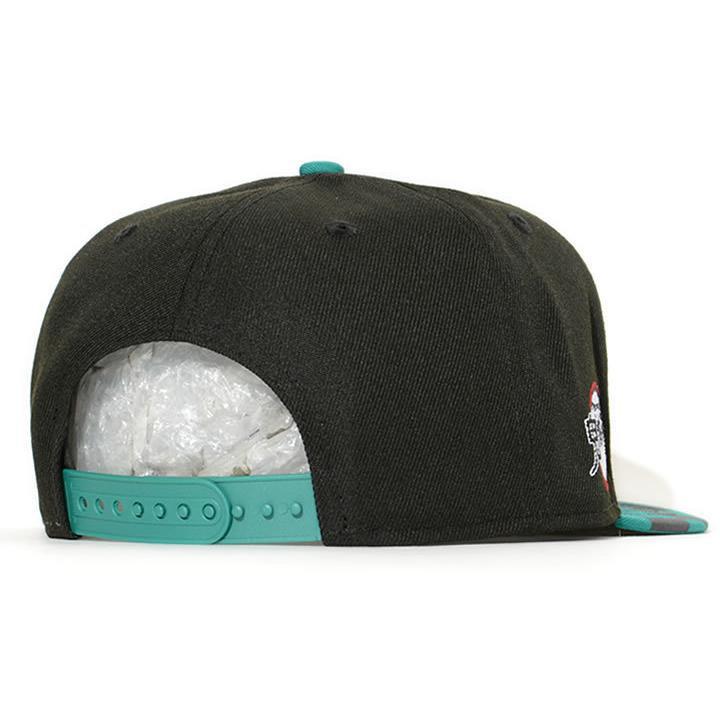 LAロゴ 鬼滅の刃 スナップバックキャップ LAロゴ 鬼滅の刃 スナップバックキャップ