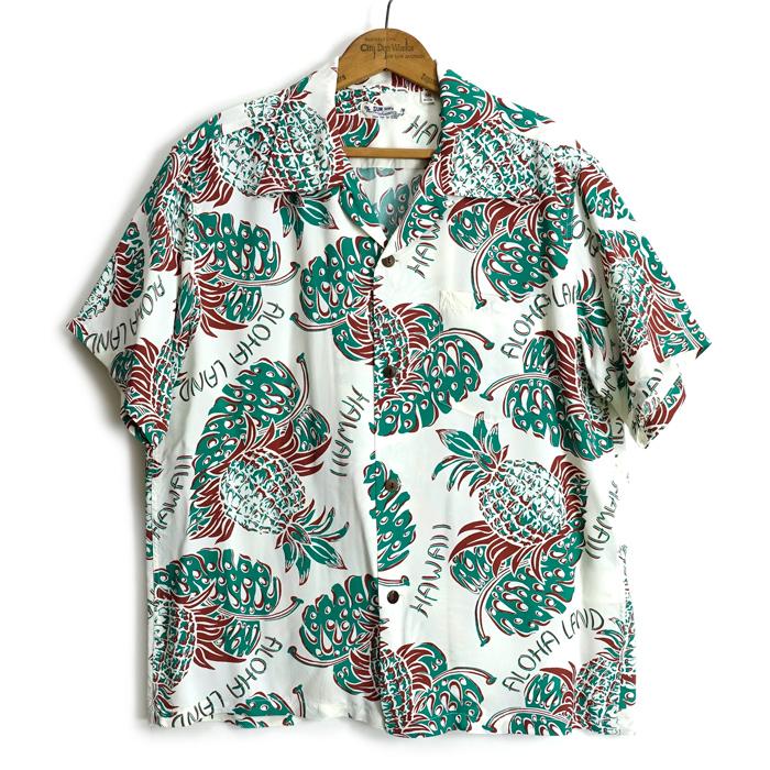 美品【SUN SURF】アロハシャツ　半袖　サイズM 楽天市場】サンサーフ SUN SURF 半袖 レーヨン ハワイアンシャツ