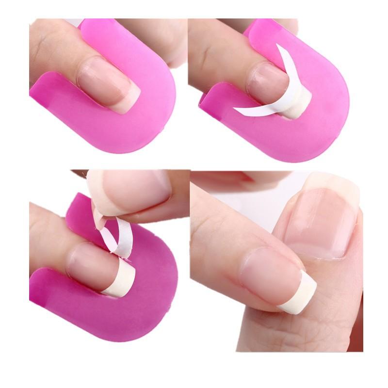 ネイルケア用品 ステンシル ネイルプロテクター はみ出し防止 マニキュア プロマニキュアステンシル 26枚入 保護クリップ Ngab 084upkt C Life 通販 Yahoo ショッピング