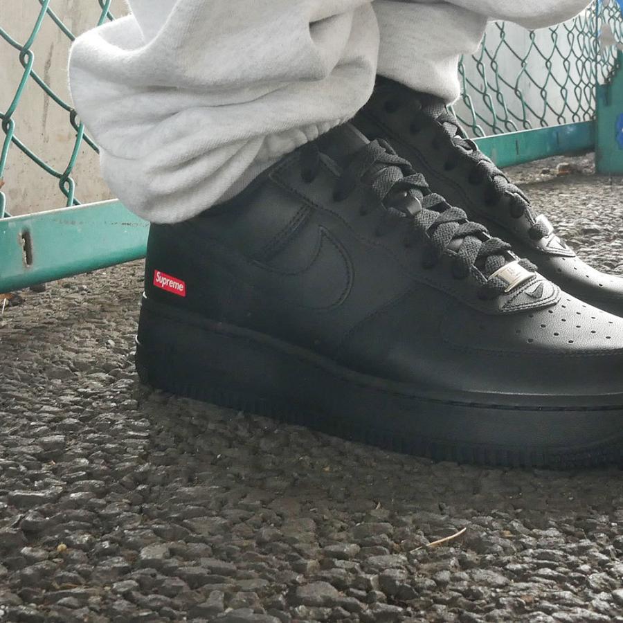 Supreme 新品 シュプリーム SUPREME x ナイキ NIKE AIR FORCE 1 Supreme 新品 シュプリーム SUPREME x ナイキ NIKE AIR FORCE 1