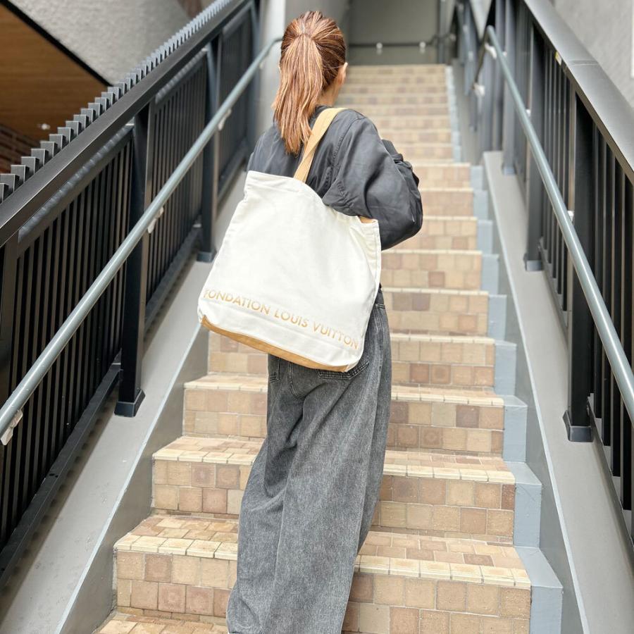 LOUIS VUITTON 新品 パリ限定 ルイ・ヴィトン美術館 フォンダ LOUIS VUITTON 新品 パリ限定 ルイ・ヴィトン美術館 フォンダ