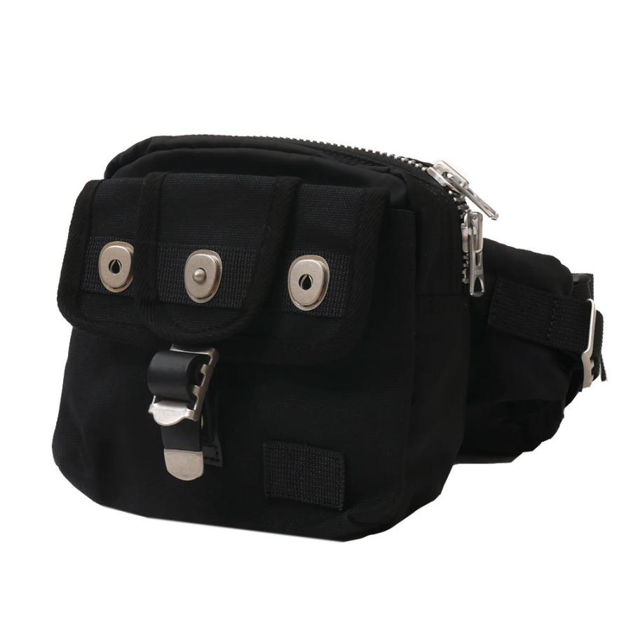 sacai サカイベルト黒いボディバッグ・ウエストポーチ