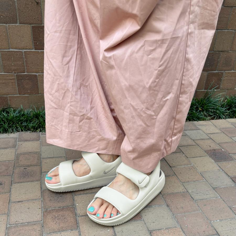 最終値下げ　NIKE WMNS CALM SANDAL FJ6043-002 NIKE Calm Sandals FJ6043 002 - Shiekh