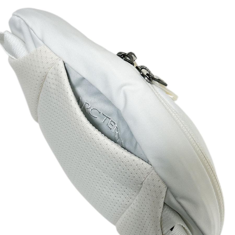 アークテリクス マンティス1 ウエストパック ベージュ クリーム ホワイト ARC'TERYX（アークテリクス） マンティス 1 ウエストパック Mantis 1