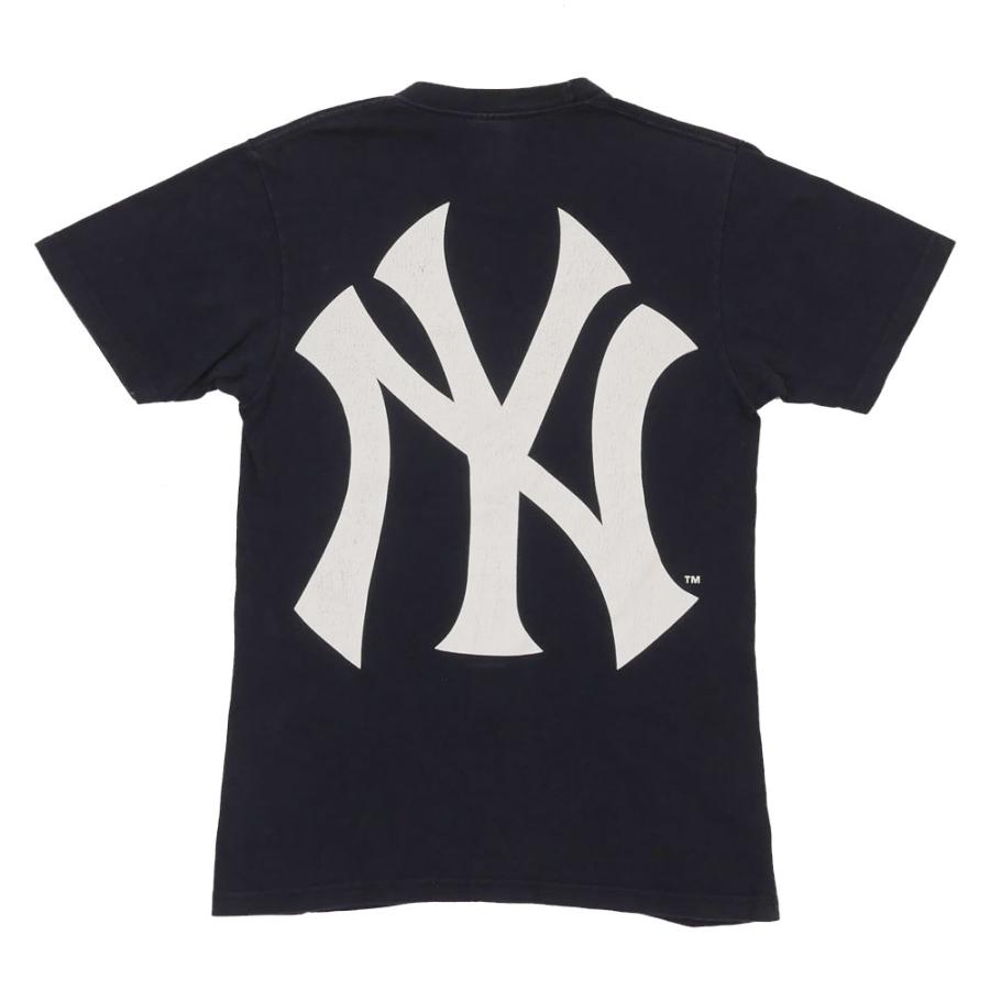 新品　NewYorkYankees Supreme タオル117x 41 新品 NewYorkYankees Supreme タオル117x 41 タオル