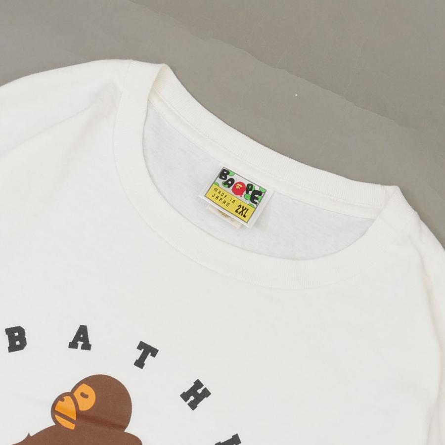 A BATHING APE ア ベイシング エイプ MILO ON HEAD L/S TEE A BATHING APE ア ベイシング エイプ MILO ON HEAD L/S TEE