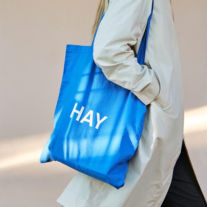 【送料無料】HAY BLUE ToteBag ヘイ トートバッグ ブルー キャンバス ネコポス発送 代引き決済不可 : eq3222 : emily  - 通販 - Yahoo!ショッピング