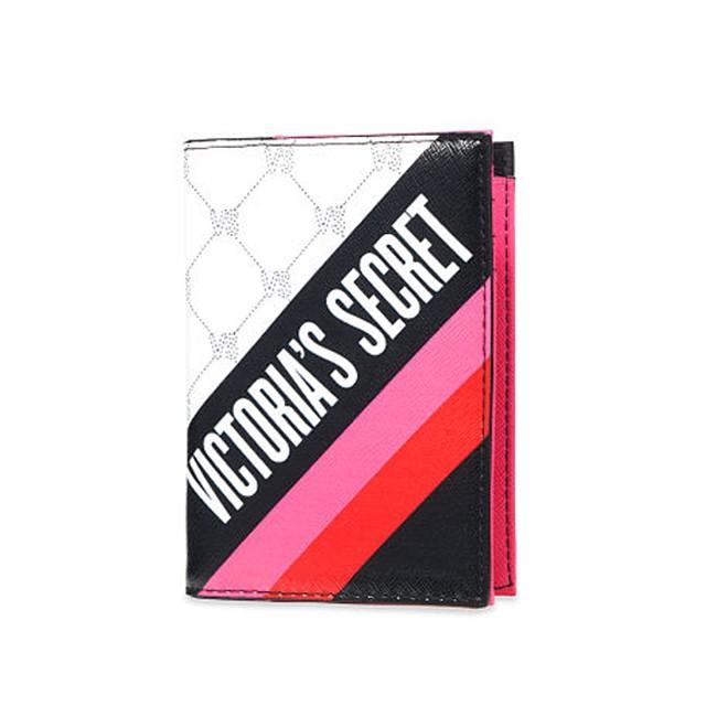 【送料無料】VICTORIA'S SECRET Logo Powered Passport Case ヴィクトリアシークレット ビクシー