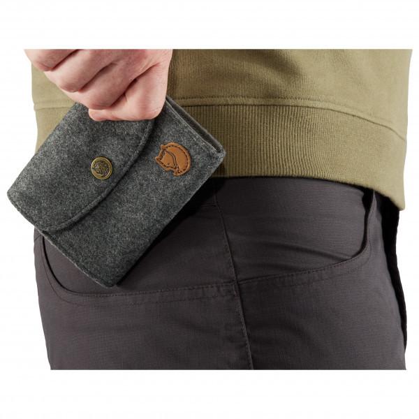 フェールラーベン Norrvage ウォレット ( Grey ) | FJALLRAVEN Norrvage Wallet｜climbs｜04